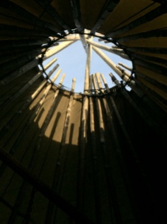 The top of the "tepee" the Lapee. From here the smoke escapes.